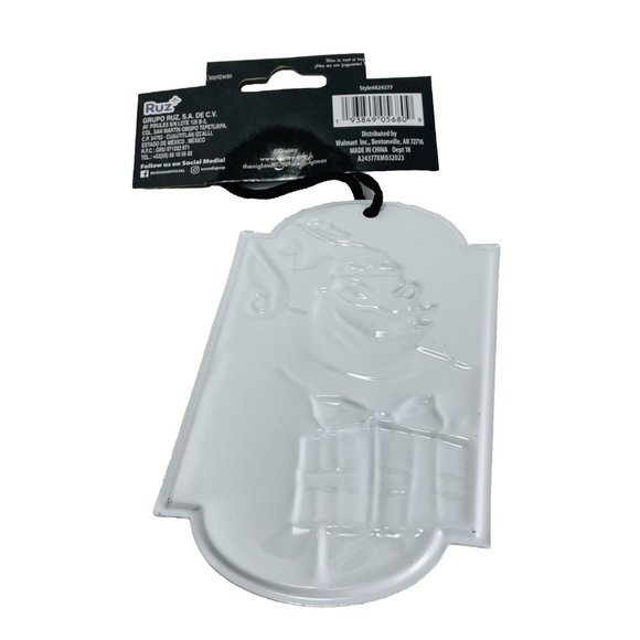 Oogie Boogie Man Nightmare Before Christmas Metal Embossed Sign Ornament 30th - Picture 5 of 6